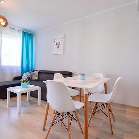 Bryza - Osiedle Kwartal Rozy Wiatrow - Centrum - Parking * Świnoujście